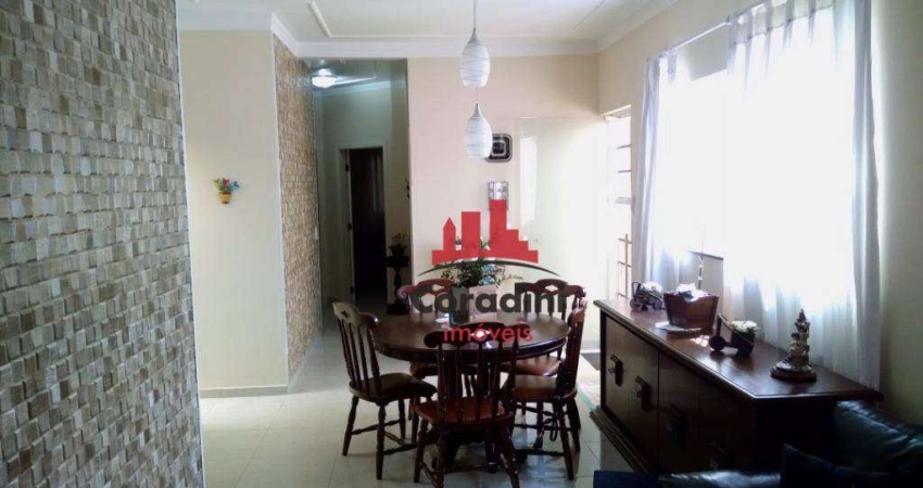 Casa com 3 dormitórios à venda, 155 m² por R$ 620.000,00 - Parque Nova Carioba - Americana/SP