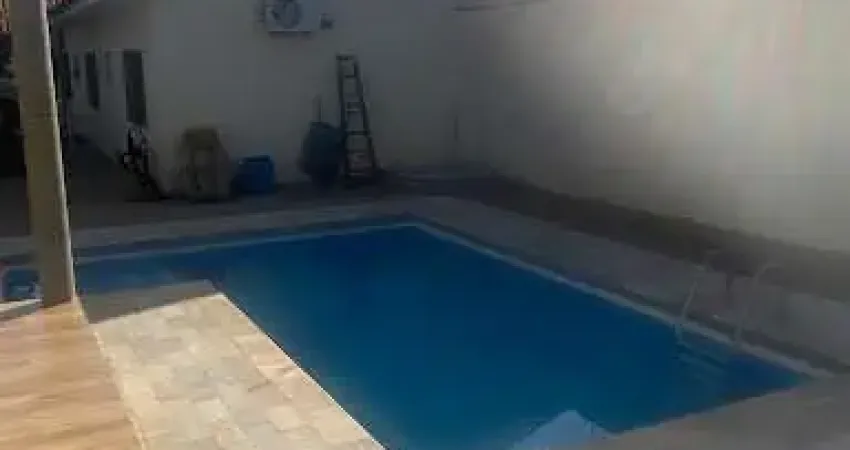 Casa com 4 dormitórios à venda, 198 m² por R$ 667.000,00 - Green Village - Nova Odessa/SP