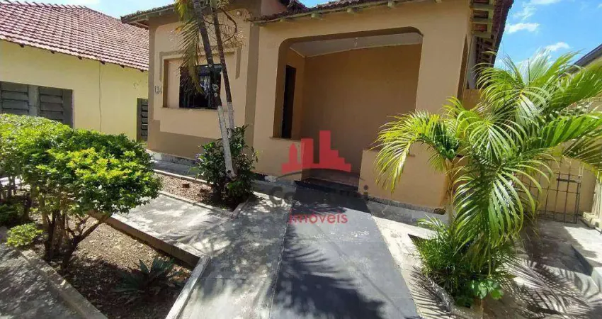 Casa com 3 dormitórios à venda, 105 m² por R$ 420.000,00 - Vila Jones - Americana/SP