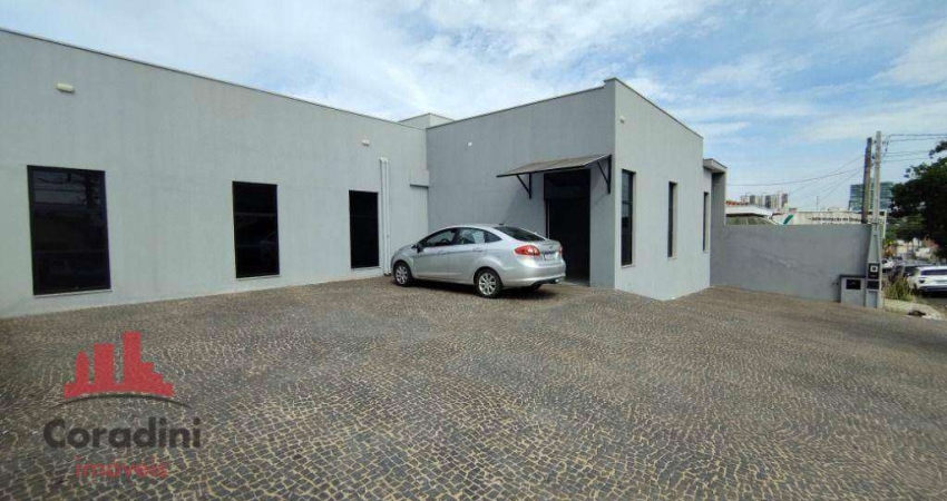 Casa comercial com 12 salas para alugar na Rua Achiles Zanaga, Vila Medon, Americana
