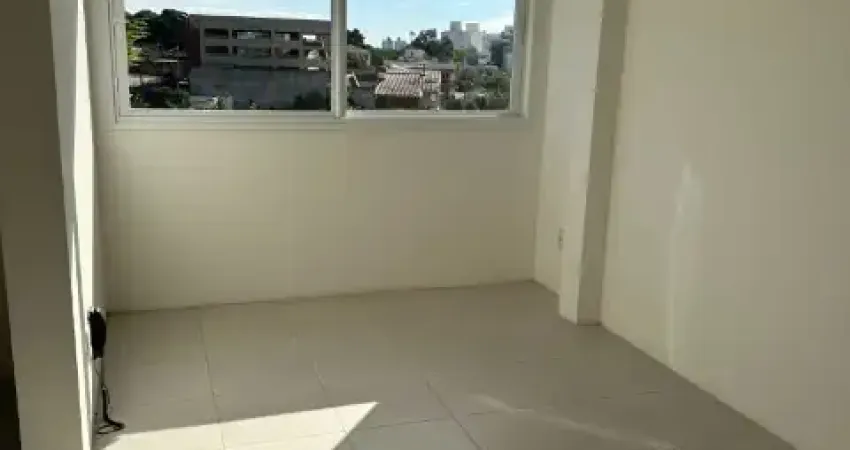 Apto novo e nunca usado, 1 dormitório com garagem privativa, de fundos