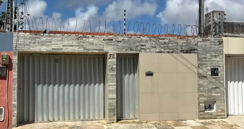 Excelente casa próximo ao supermercado São Luiz e Ce 0-40 documentação juridicamente perfeita.