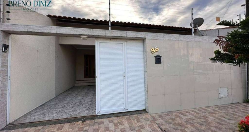 Casa em condomínio fechado com 3 quartos à venda na Rua 1, Dias Macedo, Fortaleza