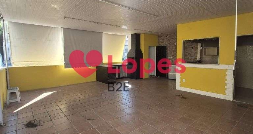 Casa com 3 quartos - Praca Seca