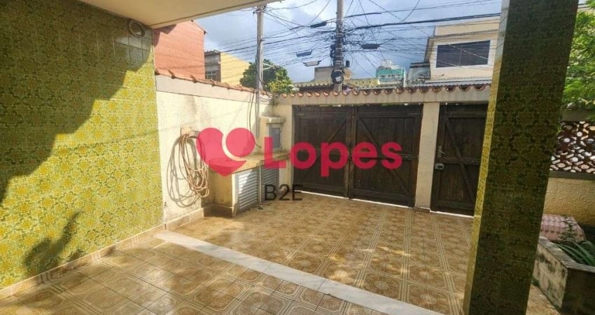 Casa com 3 quartos - Vila Valqueire