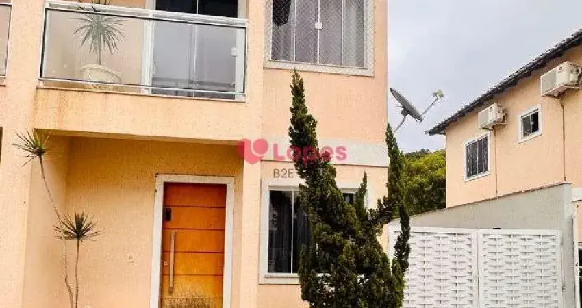 Imobiliaria lopes b2e vende casa duplex em itaipuacu ( condominio)