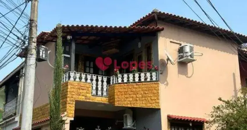 Imobiliaria lopes b2e vende excelente casa de condominio duplex na taquara. r$ 420.000,00