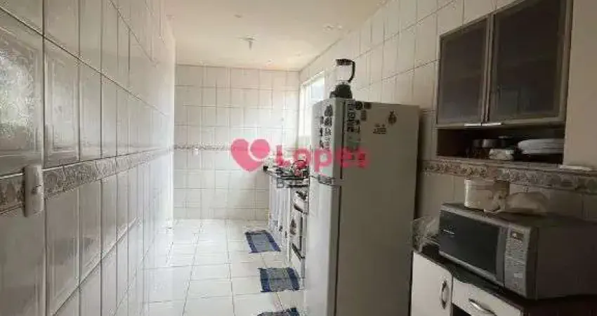 Imobiliaria lopes b2e vende excelente casa tipo apartamento com terraco - 220m2 - r$ 450.000,00