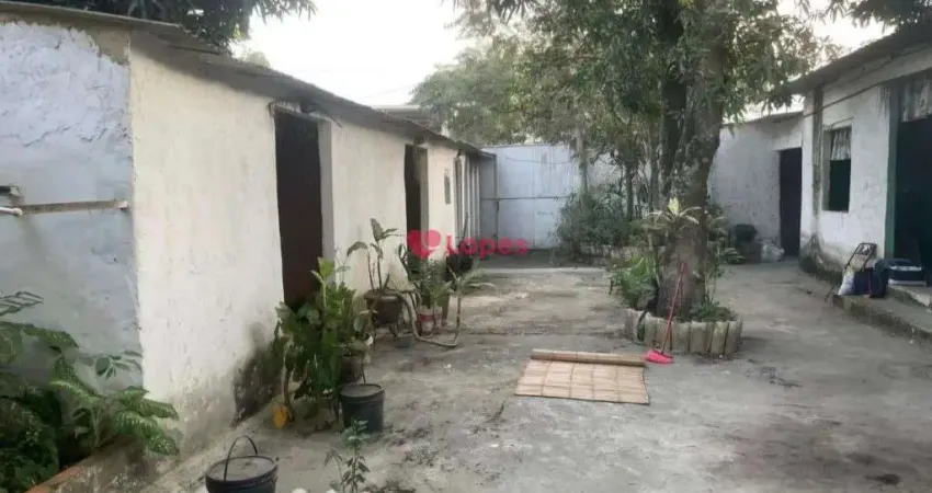 Imobiliaria lopes b2e vende excelente barracao de candomble/umbanda -seropedica - 300m2 - pronto. r$ 200.000,00.  espaco religioso completo, pronto para funcionar.