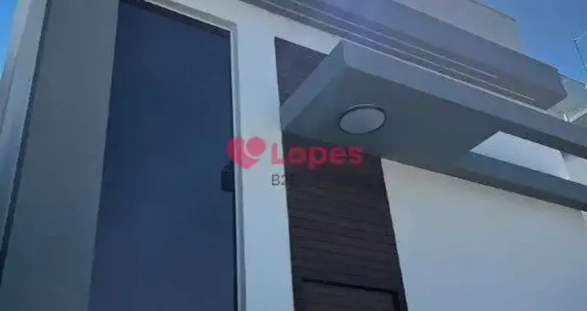 Casa Triplex a Venda | 4 quartos, sendo 3 Suites | Recreio dos Bandeirantes | 254 m2 de area construida.