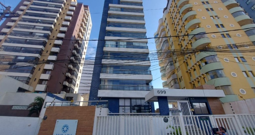 Apartamento com 03 quartos para venda em Armação - Salvador/BA.