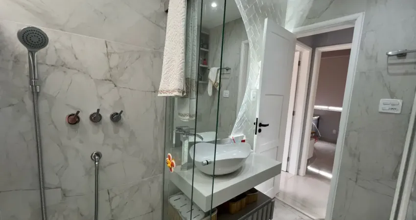 Apartamento à venda na Rua Passo da Pátria, São Domingos, Niterói