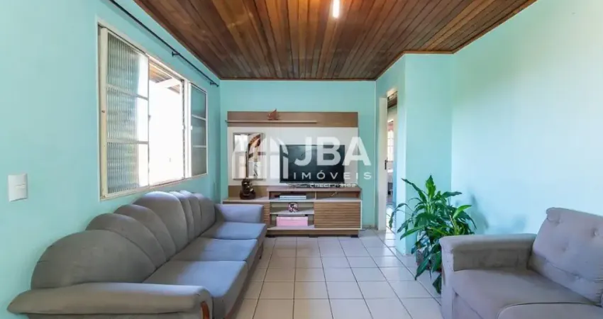 Casa com 2 quartos à venda na Rua Álvaro Bello Sovinski, 62, Xaxim, Curitiba