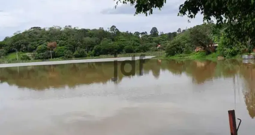 Chácara / sítio com 2 quartos à venda no Centro, Mairinque 