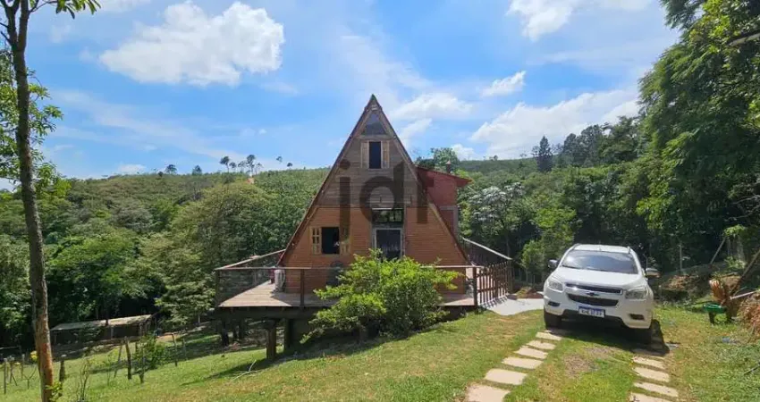 Chácara em Vale da Esperança, Mairinque/SP com chalé