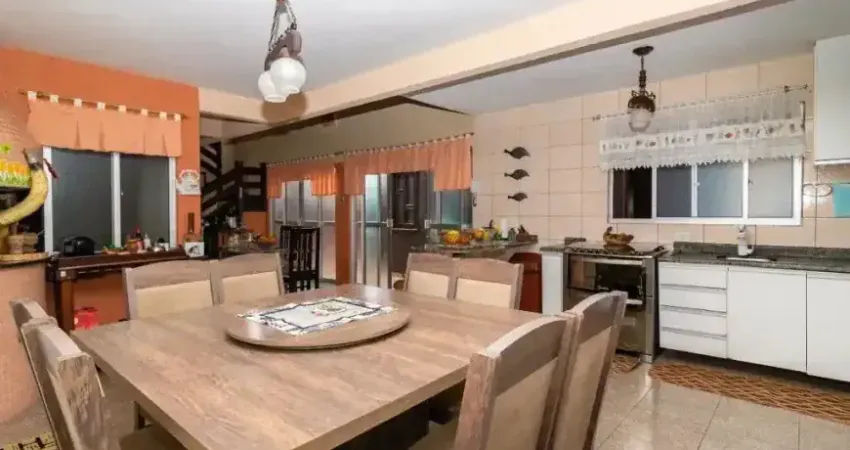 Casa com 4 quartos à venda na Rua Amazonas de Souza Azevedo, 428, Bacacheri, Curitiba