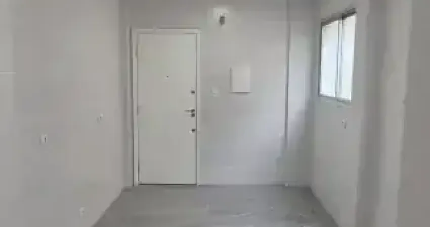 Apartamento Garden Amplo e Totalmente Reformado no Alto da XV – Pronto para Morar!