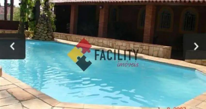 Casa em condomínio fechado com 3 quartos à venda na Rua Amílcar Perina, Parque Xangrilá, Campinas