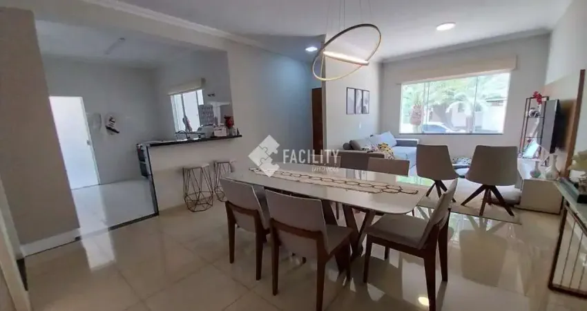 Casa em condomínio fechado com 3 quartos à venda na Avenida José Puccinelli, 10, Cascata, Paulínia