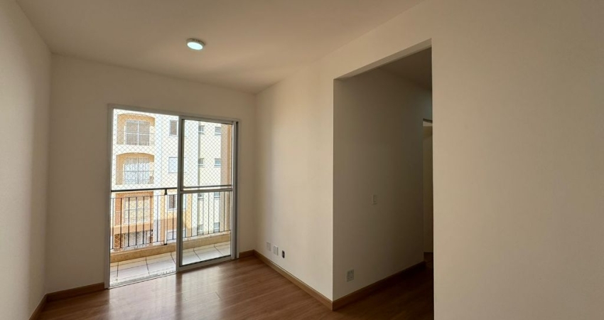 Apartamento com 2 suítes no residencial Dona Margarida