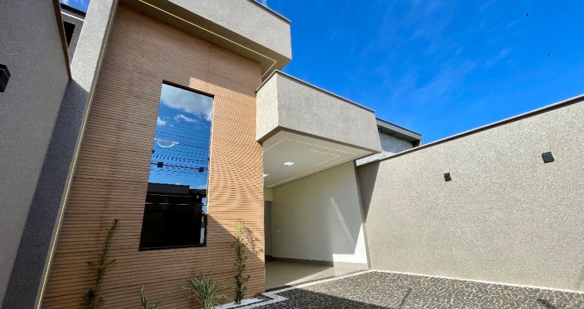 Casa 3 quartos, piscina e churrasqueira a venda Buritis 2