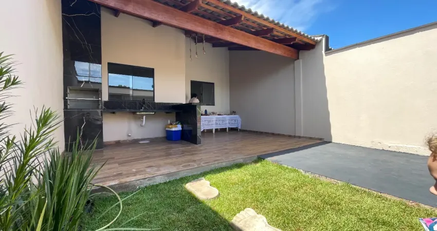 Linda casa 2 quartos e área gourmet com churrasqueira a venda no santa rita