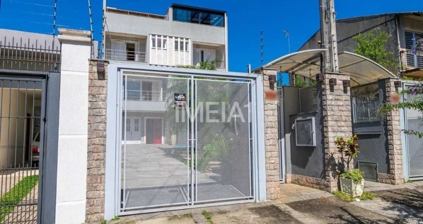 Casa com 4 quartos para alugar na Rua Arnaldo Ballve, 512, Jardim Itu Sabará, Porto Alegre