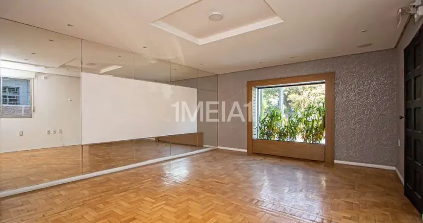 Casa comercial para alugar na Avenida Mariland, 1082, Auxiliadora, Porto Alegre