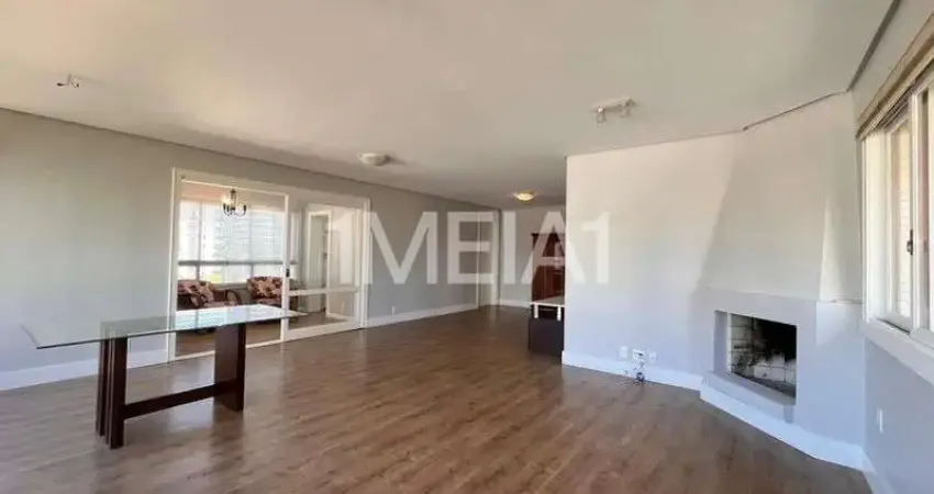 Apartamento com 3 quartos para alugar na Rua Carvalho Monteiro, 390, Petrópolis, Porto Alegre