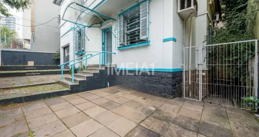 Casa com 4 quartos para alugar na Rua Faria Santos, 27, Petrópolis, Porto Alegre