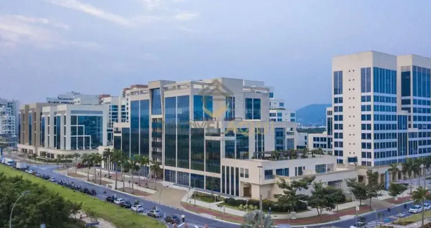 Casa comercial à venda na Avenida Almirante Júlio de Sá Bierrenbach, Jacarepaguá, Rio de Janeiro