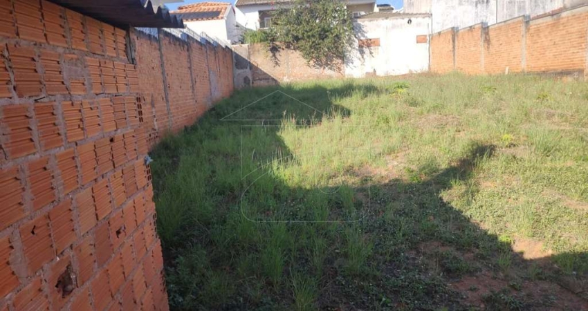 Terreno Residencial em Jardim Tropical  -  Marília por R$ 420.000