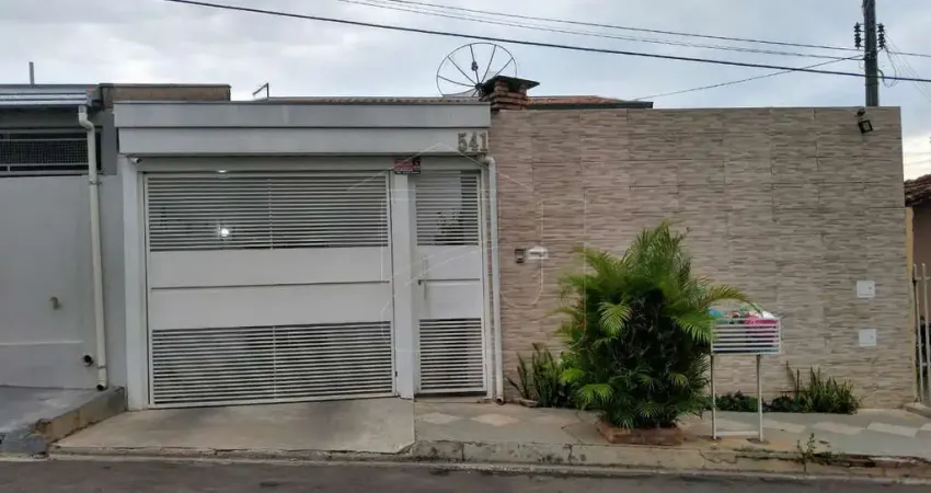 Casa em Nucleo Habitacional Maria Angelica Matos - Marília, SP por R$ 350.000