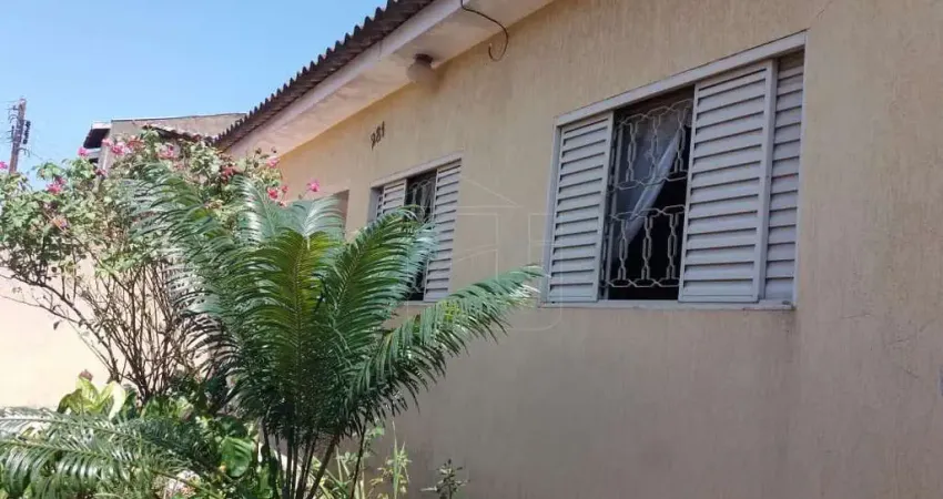 Casa em Núcleo Habitacional Nova Marília - Marília, SP