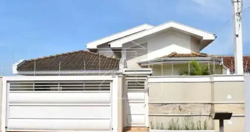 Casa com 3 quartos à venda no Jardim Parati, Marília 