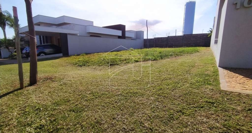 Terreno em Condomínio em Residencial em Costa do Ipê