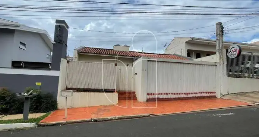 Casa em Jardim Parati de 445m² -  Marília