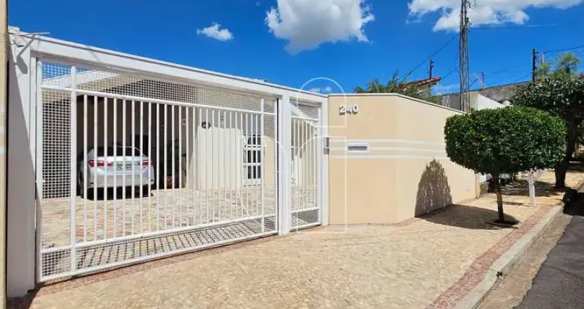 Casa com 3 quartos à venda no Jardim América, Marília 