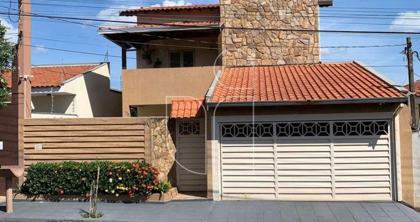 Linda residência em Nucleo Habitacional Jardim Bela Vista  -  Marília