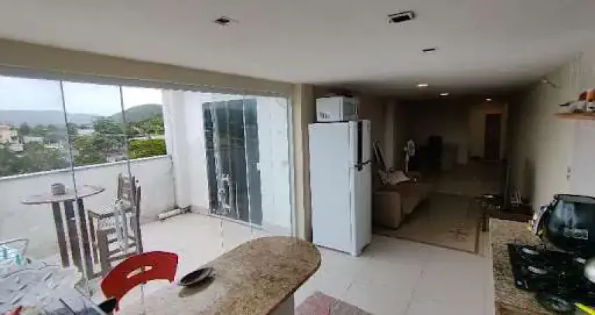 Cobertura com 02 Quartos à Venda na Entrada de Itacoatiara