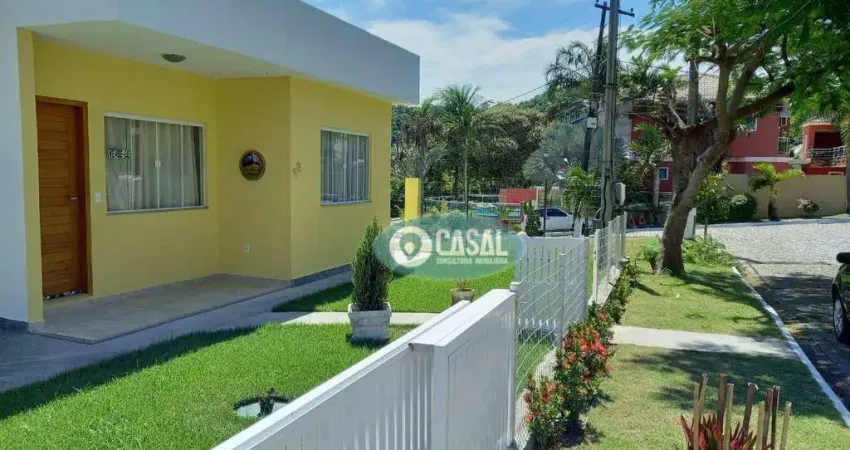 Casa em Condomínio com 03 Quartos em Várzea das Moças!