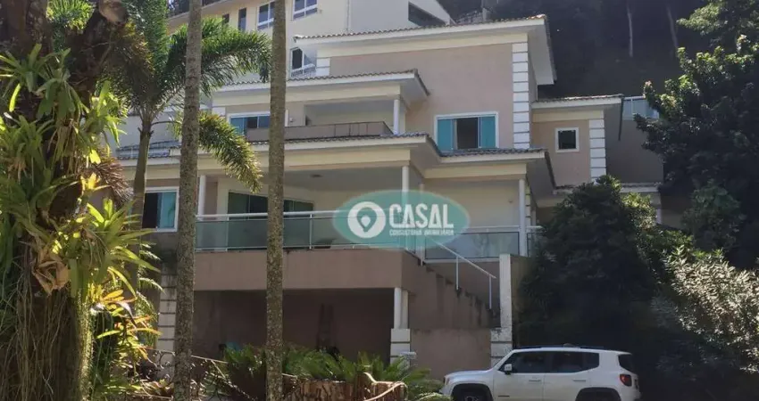 Casa em Condomínio com 03 Quartos à Venda em Itaipu - Niterói/RJ!!!