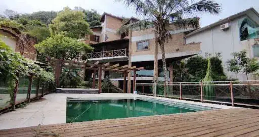 Casa em condomínio fechado com 4 quartos à venda na Estrada de Itacoatiara, 110, Itacoatiara, Niterói