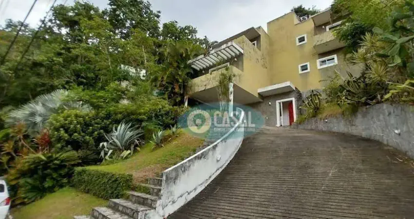Casa com 03 Quartos à Venda no Engenho do Mato - Niterói/RJ