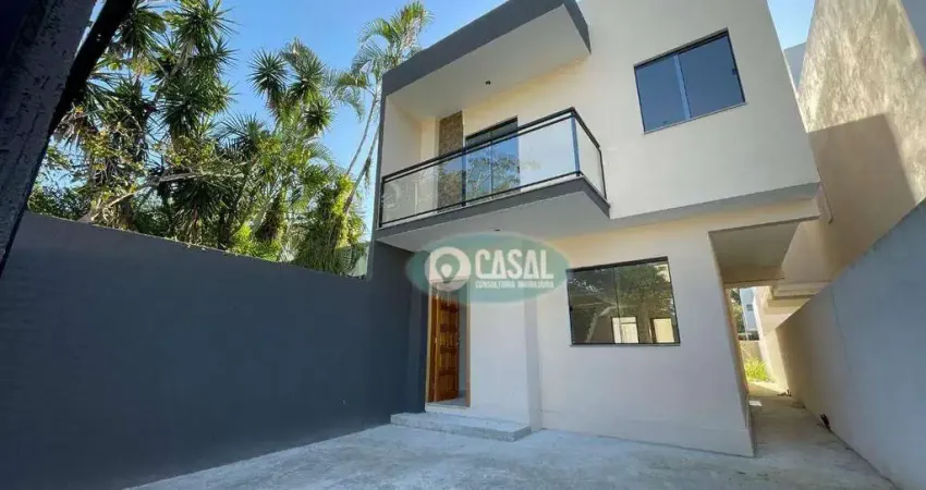 Casa em Condomínio à Venda com 04 Quartos em Itaipu!
