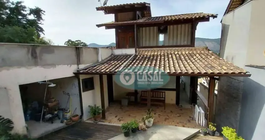 Casa com 4 quartos à venda na Rua Maria Celeste Tostes Barros, 22, Itaipu, Niterói
