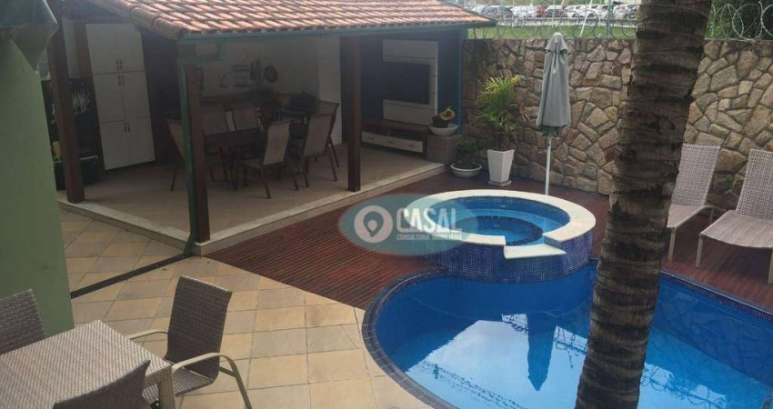 Casa em Condomínio com 03 Quartos com Piscina, Sauna e Churrasqueira - Badú - Niterói/RJ!