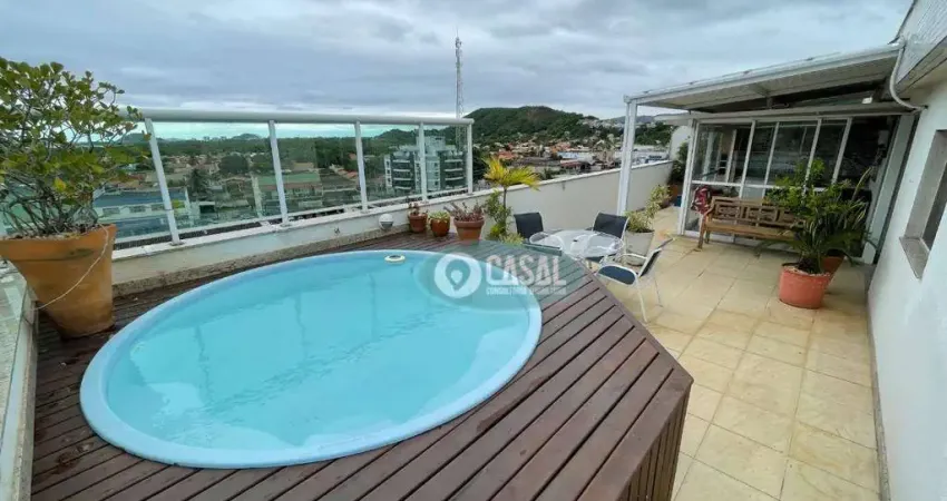 Cobertura com 03 Quartos com Piscina e Churrasqueira em Itaipu - Niterói/RJ!