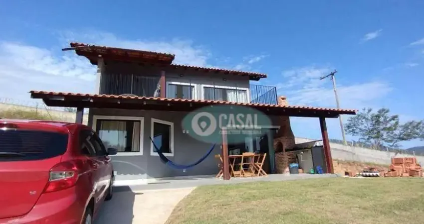 Casa em Condomínio com 03 Quartos à Venda em (Inoã) - Maricá/RJ.