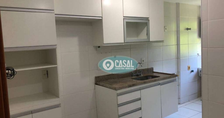 Apartamento com 03 Quartos em Camboinhas.
